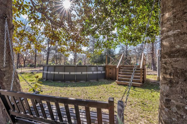 201 Magnolia Road, Cleveland, TX 77328