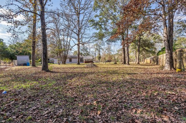 201 Magnolia Road, Cleveland, TX 77328
