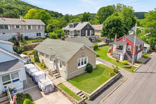 9 Hickory Street, Highland Falls, NY 10928