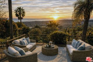 1720 Mission Ridge Road, Santa Barbara, CA 93103