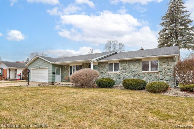 2255 Compton Street, Saginaw, MI 48602