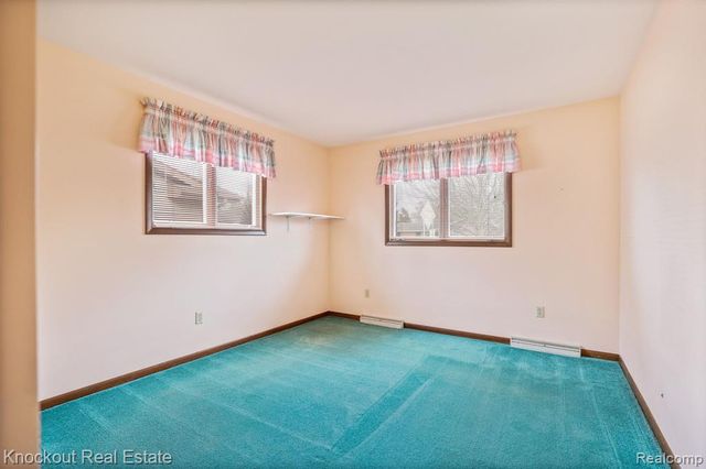 2255 Compton Street, Saginaw, MI 48602