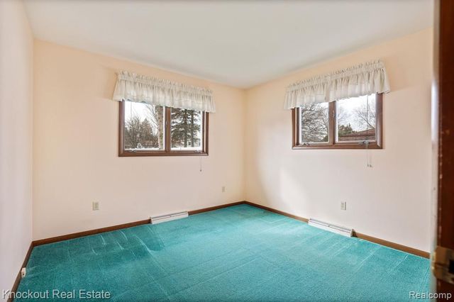 2255 Compton Street, Saginaw, MI 48602