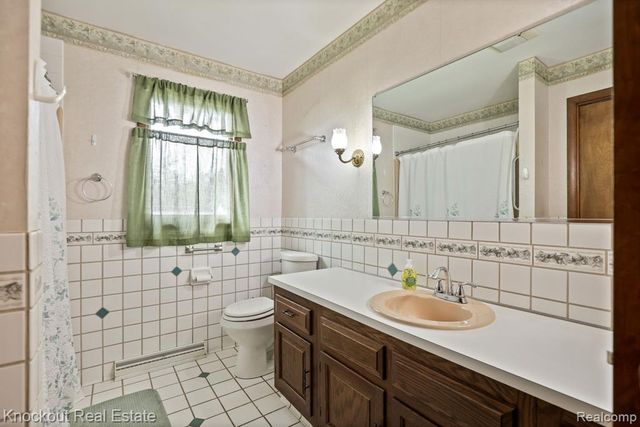 2255 Compton Street, Saginaw, MI 48602