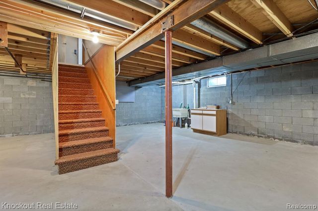 2255 Compton Street, Saginaw, MI 48602