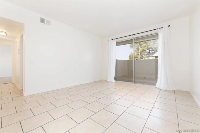 27642 Susan Beth B, Santa Clarita, CA 91350