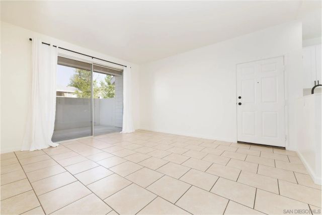 27642 Susan Beth B, Santa Clarita, CA 91350