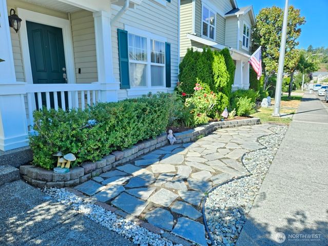 201 Glennwood Place SE, Renton, WA 98056