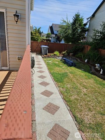 201 Glennwood Place SE, Renton, WA 98056