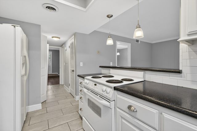 8207 Sawyer Brown Rd Apt K2, Nashville, TN 37221