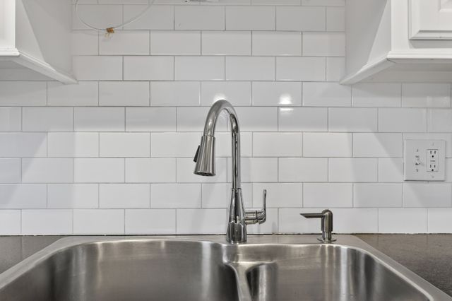 8207 Sawyer Brown Rd Apt K2, Nashville, TN 37221