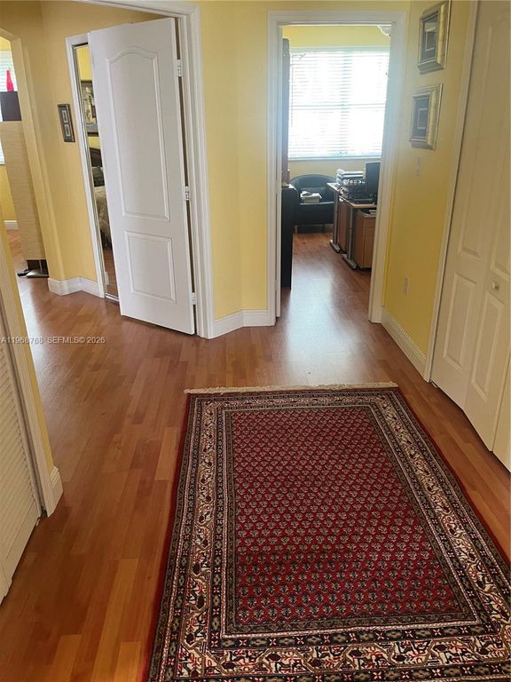 Image 25 of property listing at 7469 NW 112th Pl, Doral, FL 33178