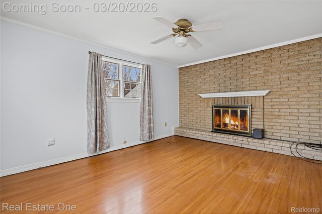 22327 Gordon Road, St. Clair Shores, MI 48081