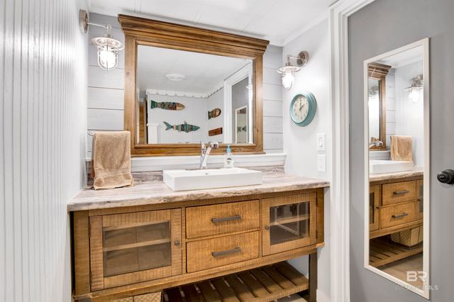 1686 Santa Cruz Drive, Lillian, AL 36549