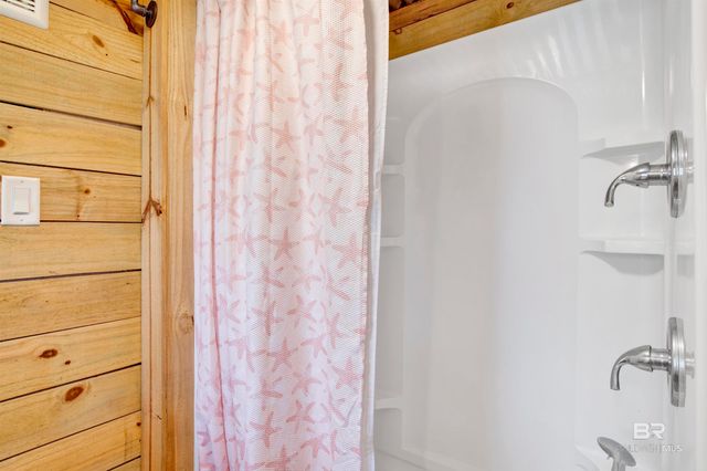 1686 Santa Cruz Drive, Lillian, AL 36549