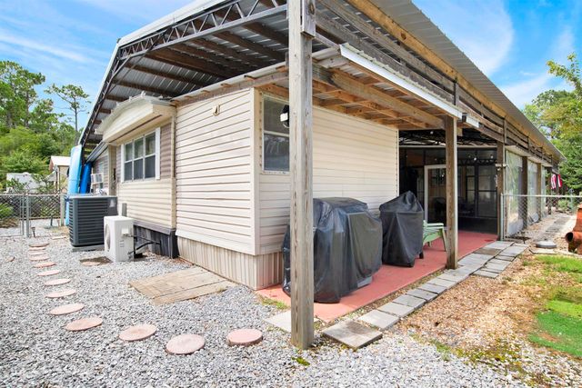 1686 Santa Cruz Drive, Lillian, AL 36549