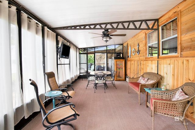 1686 Santa Cruz Drive, Lillian, AL 36549