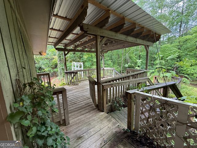 227 W Lakeview Drive, Lagrange, GA 30240