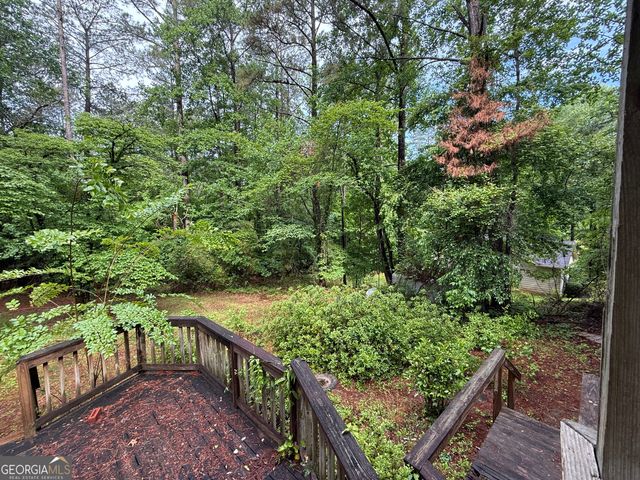 227 W Lakeview Drive, Lagrange, GA 30240