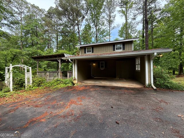 227 W Lakeview Drive, Lagrange, GA 30240