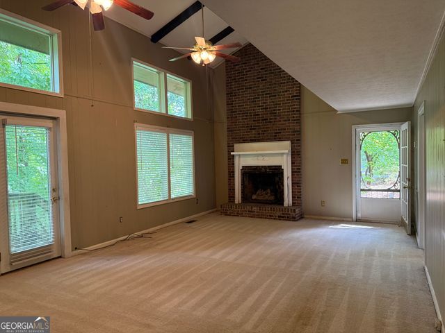 227 W Lakeview Drive, Lagrange, GA 30240
