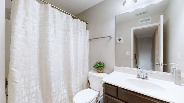 7431 Maroney Dr, Antioch, TN 37013