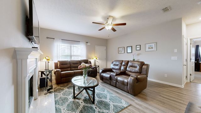 7431 Maroney Dr, Antioch, TN 37013