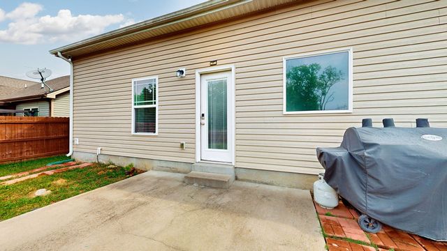 7431 Maroney Dr, Antioch, TN 37013