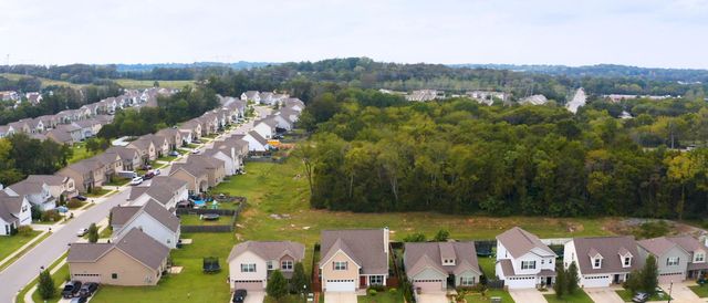 7431 Maroney Dr, Antioch, TN 37013