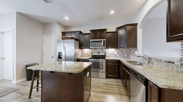 7431 Maroney Dr, Antioch, TN 37013