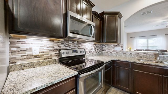 7431 Maroney Dr, Antioch, TN 37013