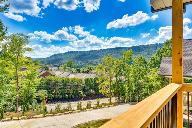 611 W View Road, Chattanooga, TN 37415
