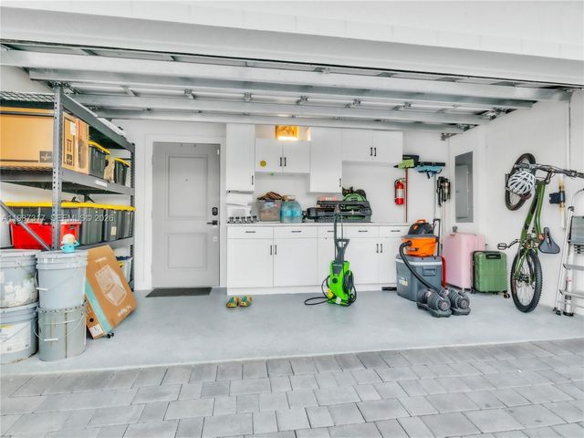 12728 SW 214th Ter, Miami, FL 33177