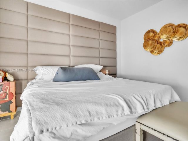 12728 SW 214th Ter, Miami, FL 33177