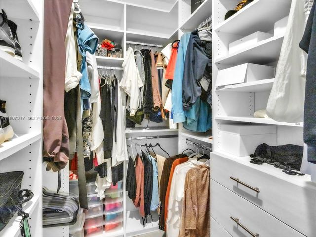 12728 SW 214th Ter, Miami, FL 33177