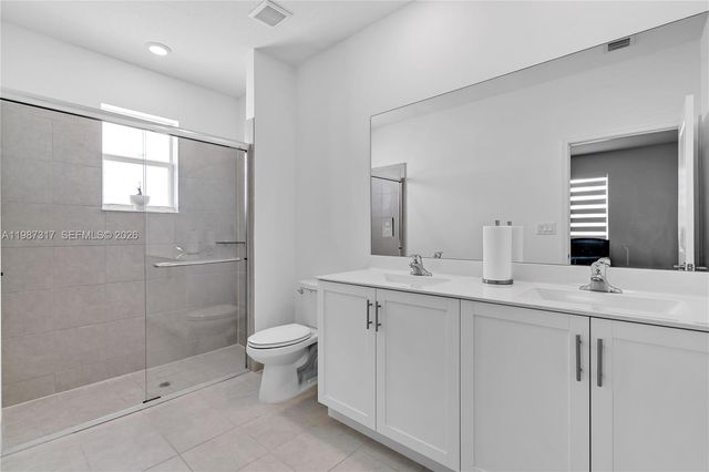 12728 SW 214th Ter, Miami, FL 33177