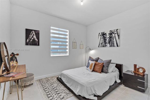 12728 SW 214th Ter, Miami, FL 33177