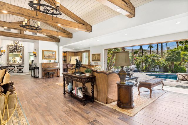3330 Andreas Hills Drive, Palm Springs, CA 92264