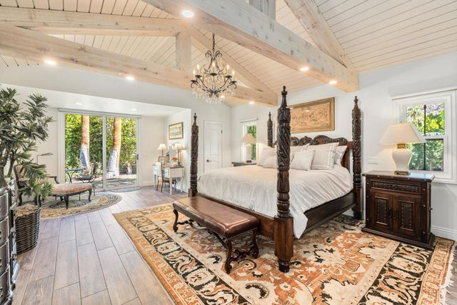 3330 Andreas Hills Drive, Palm Springs, CA 92264
