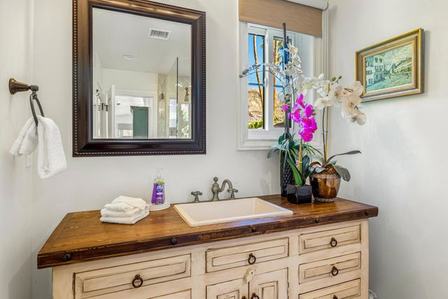 3330 Andreas Hills Drive, Palm Springs, CA 92264