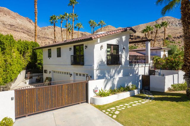 3330 Andreas Hills Drive, Palm Springs, CA 92264