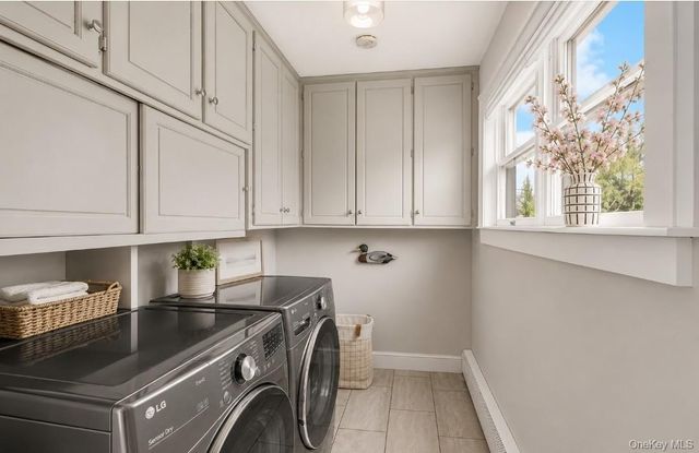 220 Foster Avenue, Sayville, NY 11782