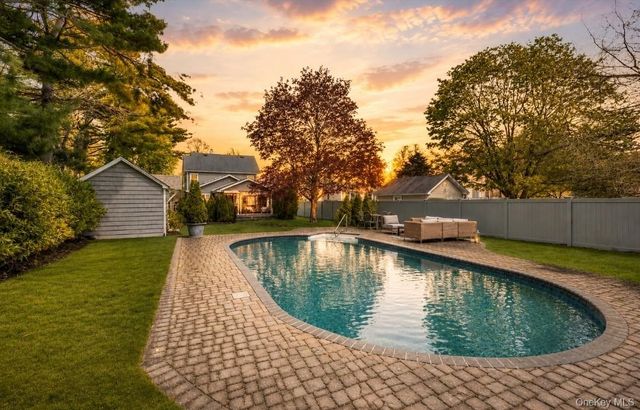 220 Foster Avenue, Sayville, NY 11782