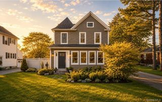 220 Foster Avenue, Sayville, NY 11782
