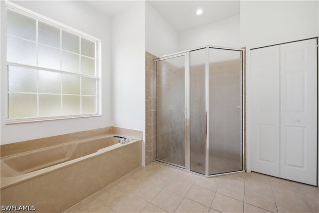 2645 12th AVE SE, Naples, FL 34117