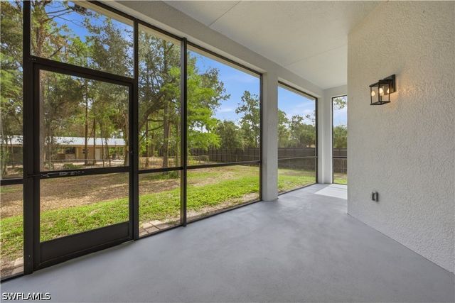 2645 12th AVE SE, Naples, FL 34117