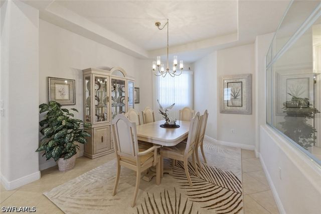 4945 Shaker Heights Ct CT 202, Naples, FL 34112