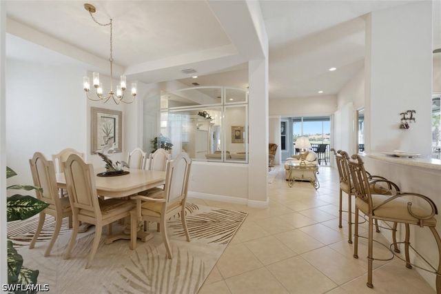 4945 Shaker Heights Ct CT 202, Naples, FL 34112