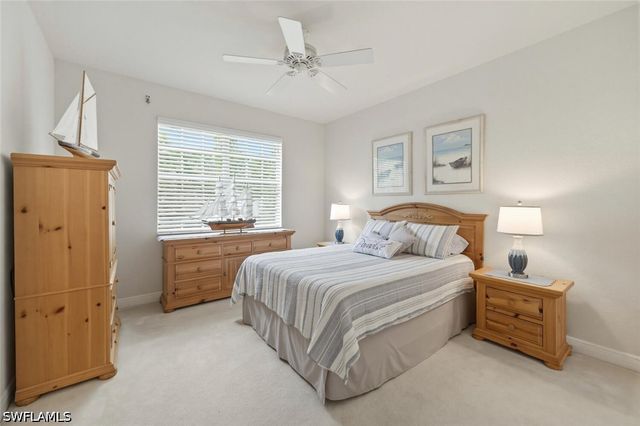 4945 Shaker Heights Ct CT 202, Naples, FL 34112