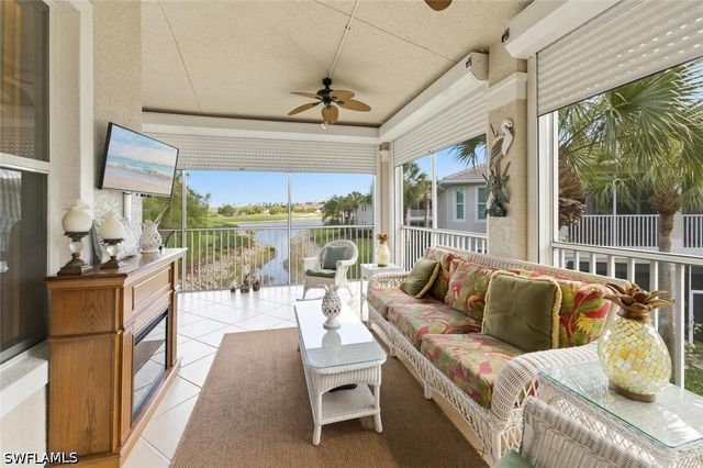 4945 Shaker Heights Ct CT 202, Naples, FL 34112